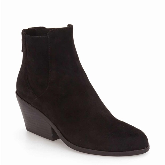 NWT Eileen Fisher Black Peer Bootie NIB 6.5, 8.5 - Picture 4 of 8
